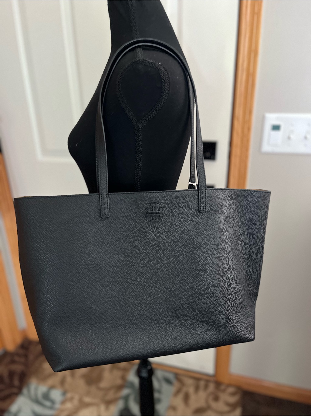 New Tory Burch Mcgraw Black Pebble Leather Gold Hardware Tote Bag Purse.